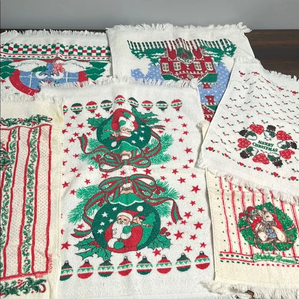 VINTAGE 7 pieces Festive Christmas Holiday Towels Set Christmas decor